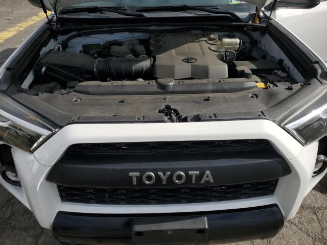 Photo 12 from auction – 2019 TOYOTA 4RUNNER SR with VIN JTEBU5JR1K5656524