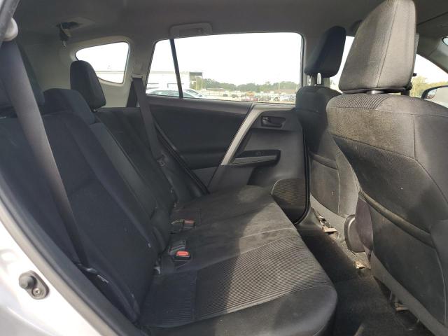 Photo 11 from auction – 2017 TOYOTA RAV4 LE with VIN 2T3BFREV1HW598560