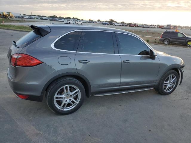 Photo 3 from auction – 2012 PORSCHE CAYENNE with VIN WP1AA2A21CLA01124