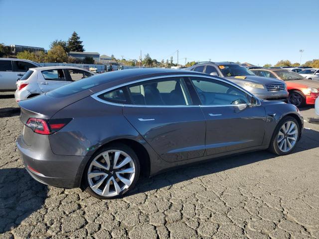 Photo 3 from auction – 2018 TESLA MODEL 3 with VIN 5YJ3E1EA2JF059303