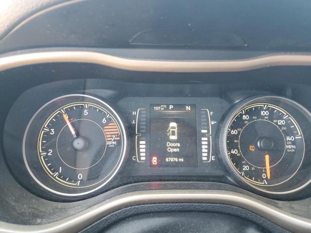 Photo 9 from auction – 2018 JEEP CHEROKEE L with VIN 1C4PJMCB4JD589483