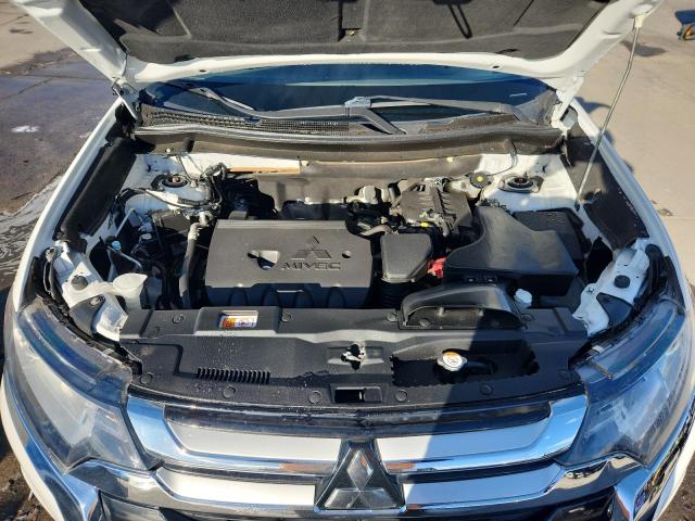 Photo 12 from auction – 2016 MITSUBISHI OUTLANDER with VIN JA4AD2A31GZ054002