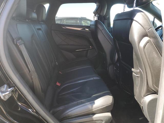 Photo 11 from auction – 2017 LINCOLN MKC PREMIE with VIN 5LMCJ1C93HUL16063