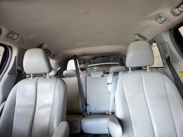 Photo 10 from auction – 2013 TOYOTA SIENNA XLE with VIN 5TDYK3DC3DS301481