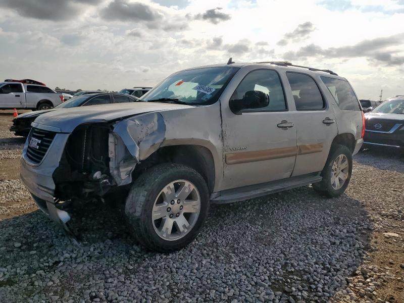 GMC YUKON 2007 with VIN 1GKFC13J47R397427 - Photo from auction