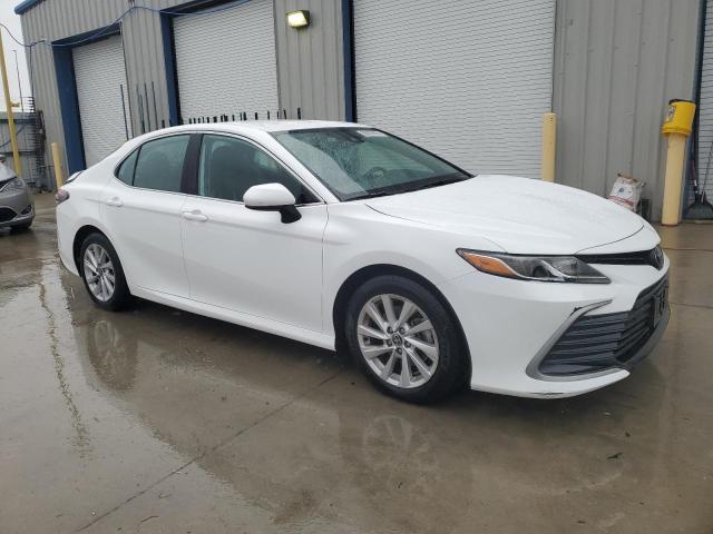 Photo 4 from auction – 2023 TOYOTA CAMRY with VIN 4T1C11AK9PU798027