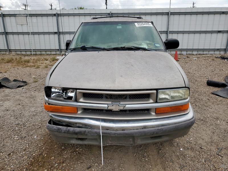 Photo 5 from auction – 2002 CHEVROLET BLAZER with VIN 1GNCS18W62K155334