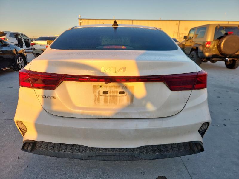 Photo 6 from auction – 2023 KIA FORTE LX with VIN 3KPF24AD3PE655669