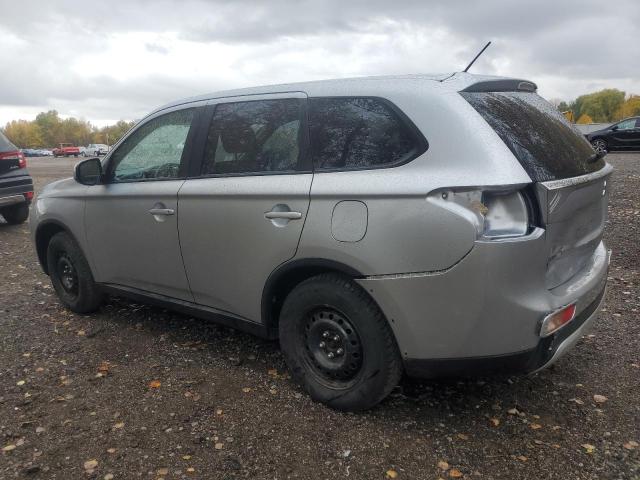 Photo 2 from auction – 2015 MITSUBISHI OUTLANDER with VIN JA4AZ2A30FZ602703
