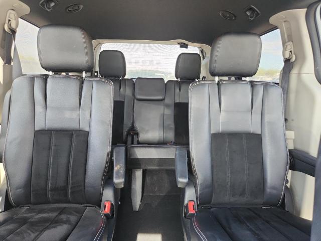 Photo 10 from auction – 2017 DODGE GRAND CARA with VIN 2C4RDGCG0HR625271