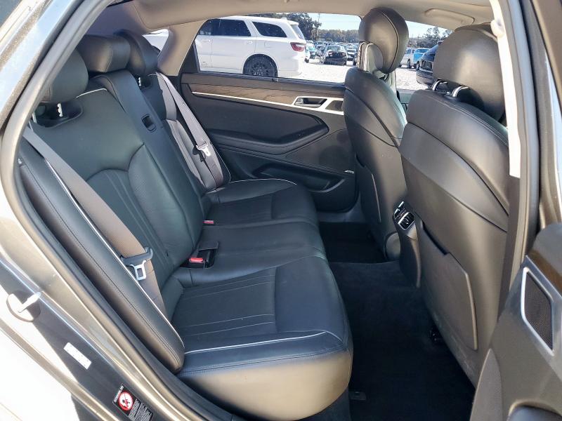 Photo 10 from auction – 2017 GENESIS G80 BASE with VIN KMHGN4JE0HU210311