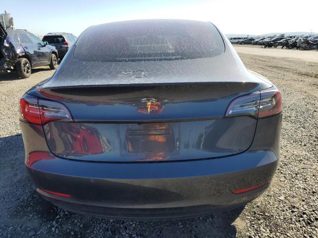 Photo 6 from auction – 2018 TESLA MODEL 3 with VIN 5YJ3E1EA7JF167450
