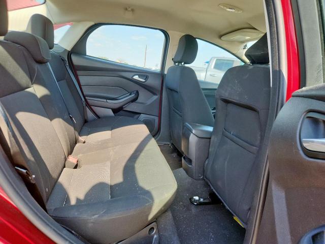 Photo 10 from auction – 2015 FORD FOCUS SE with VIN 1FADP3F22FL226657