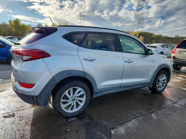 صورة رقم 3 من المزاد - 2016 HYUNDAI TUCSON LIM مع VIN KM8J33A26GU152151