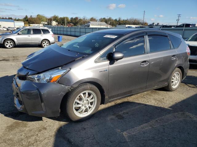 TOYOTA PRIUS V 2015 with VIN JTDZN3EU4FJ020180 - Photo from auction