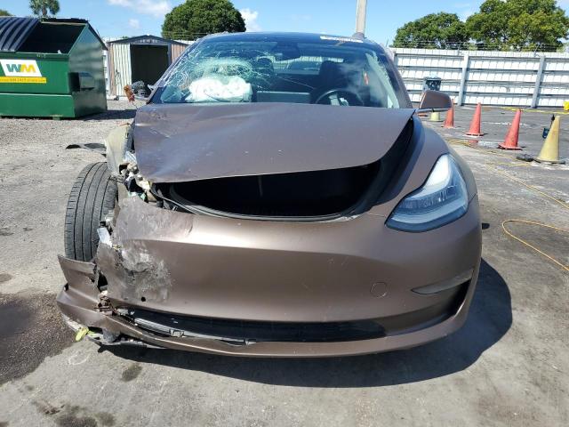 Photo 5 from auction – 2018 TESLA MODEL 3 with VIN 5YJ3E1EB8JF150438