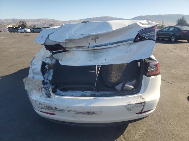 Photo 6 from auction – 2018 TESLA MODEL 3 with VIN 5YJ3E1EA0JF053855