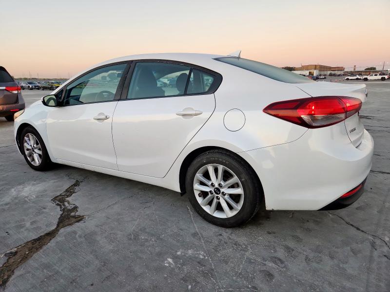 Photo 2 from auction – 2017 KIA FORTE LX with VIN 3KPFL4A74HE148398