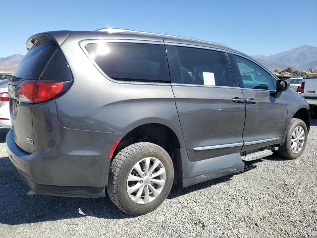 Photo 3 from auction – 2018 CHRYSLER PACIFICA T with VIN 2C4RC1BG5JR290631
