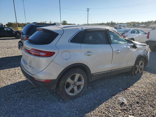 Photo 3 from auction – 2018 LINCOLN MKC with VIN 5LMCJ1D9XJUL00317