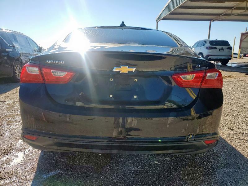 Photo 6 from auction – 2018 CHEVROLET MALIBU with VIN 1G1ZD5ST1JF132160