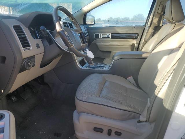 Photo 7 from auction – 2009 LINCOLN MKX with VIN 2LMDU68C99BJ02934