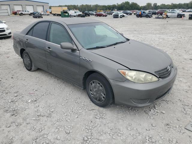 Photo 4 from auction – 2005 TOYOTA CAMRY LE with VIN 4T1BE32K25U605871