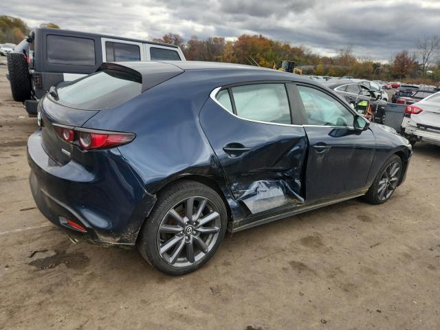 Photo 3 from auction – 2021 MAZDA 3 SELECT with VIN JM1BPBKL4M1344793