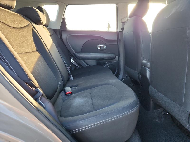 Zdjęcie 11 z aukcji – 2015 KIA SOUL z VIN KNDJN2A25F7128610