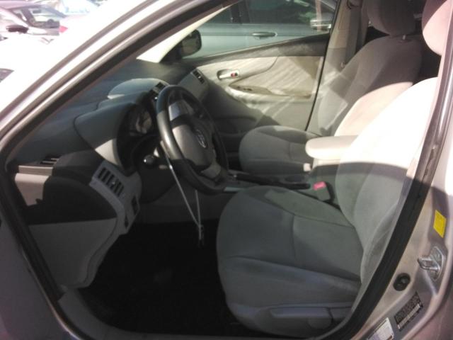 Foto 7 de la subasta – 2011 TOYOTA COROLLA BASE con VIN JTDBU4EE0BJ091681