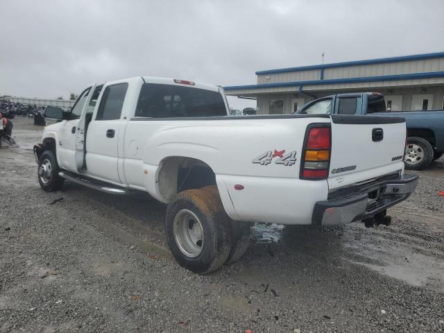 Photo 2 from auction – 2004 CHEVROLET SILVERADO with VIN 1GCJK33284F214542