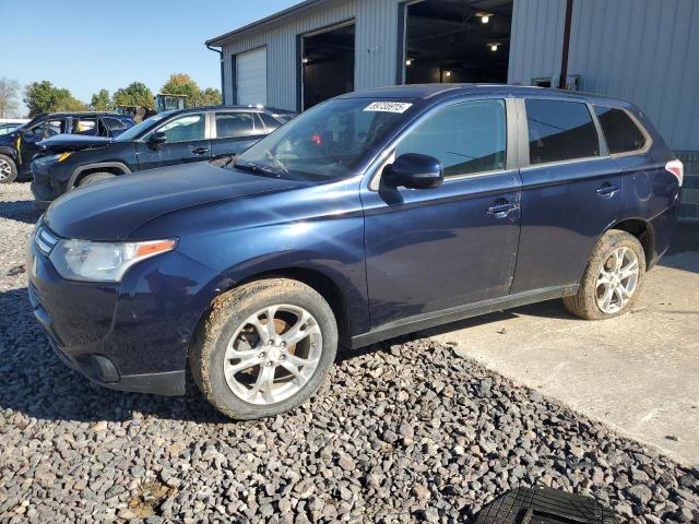 MITSUBISHI OUTLANDER 2014 with VIN JA4AZ3A35EZ008497 - Photo from auction