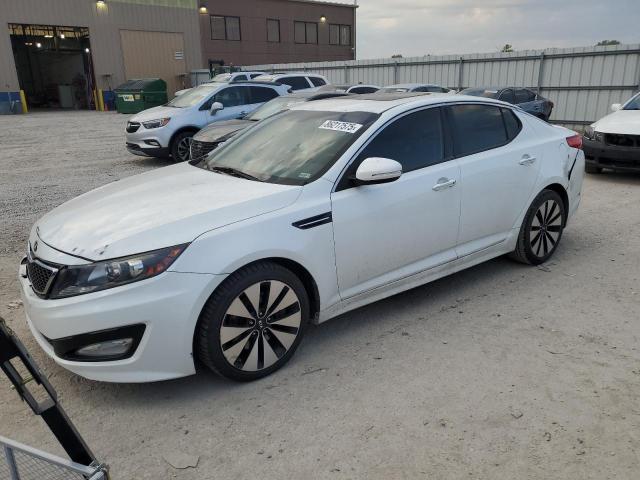 KIA OPTIMA SX 2013 with VIN 5XXGR4A67DG132983 - Photo from auction