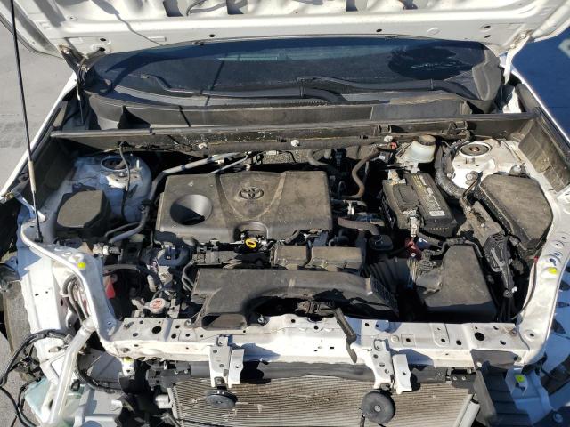 Photo 11 from auction – 2019 TOYOTA RAV4 XLE with VIN JTMP1RFV4KD008813