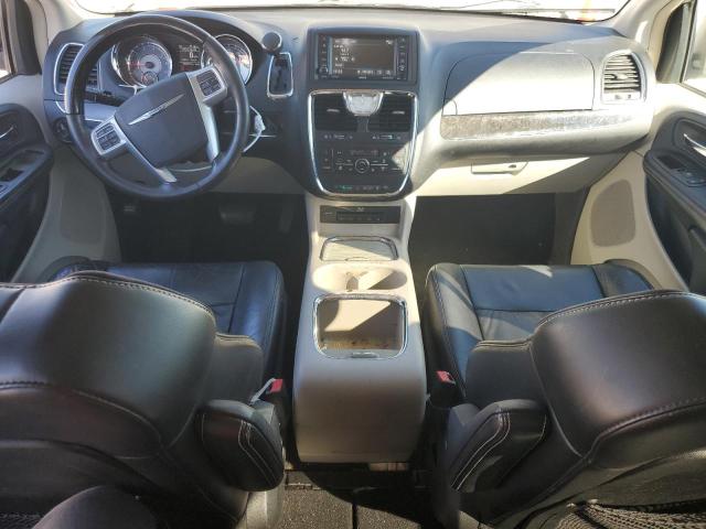 Photo 8 from auction – 2013 CHRYSLER TOWN & COU with VIN 2C4RC1GG9DR748183