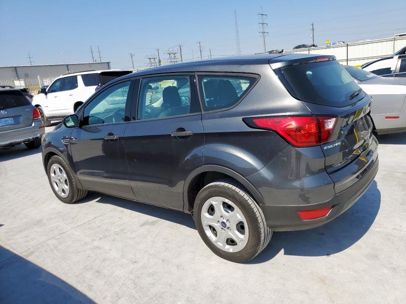 Photo 2 from auction – 2019 FORD ESCAPE S with VIN 1FMCU0F76KUC25245