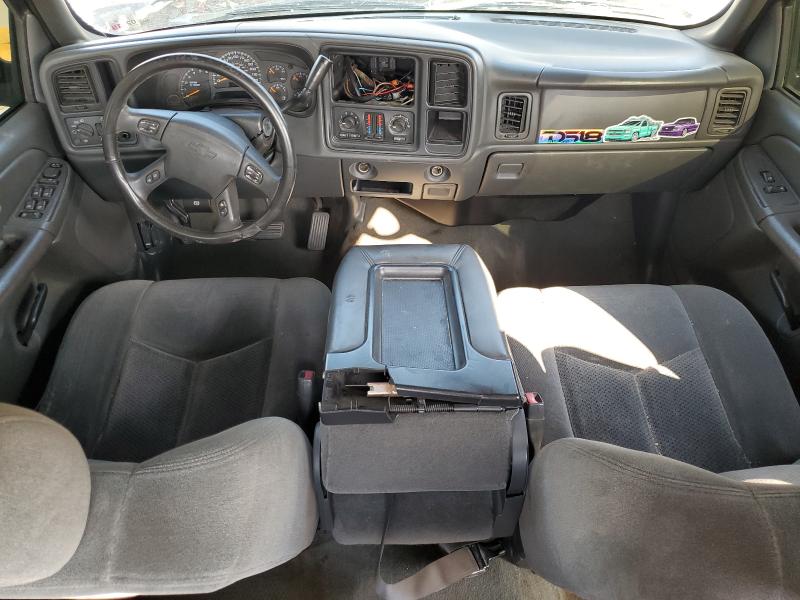 Photo 8 from auction – 2004 CHEVROLET SILVERADO with VIN 2GCEC13T641335511