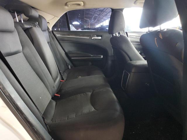 Photo 10 from auction – 2015 CHRYSLER 300 with VIN 2C3CCAAG0FH820433