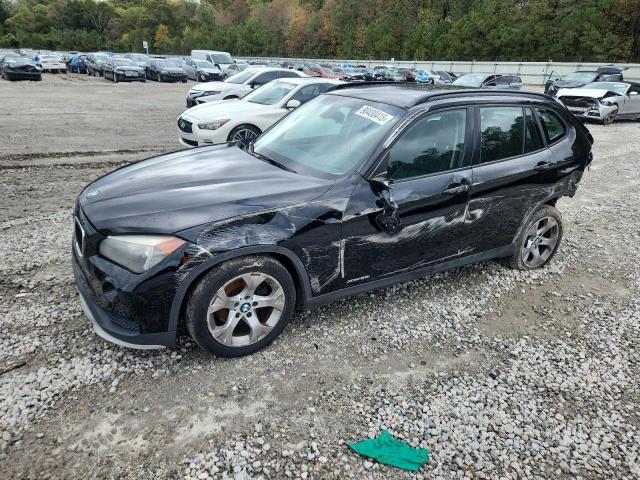 BMW X1 SDRIVE2 2015 with VIN WBAVM1C54FV318915 - Photo from auction