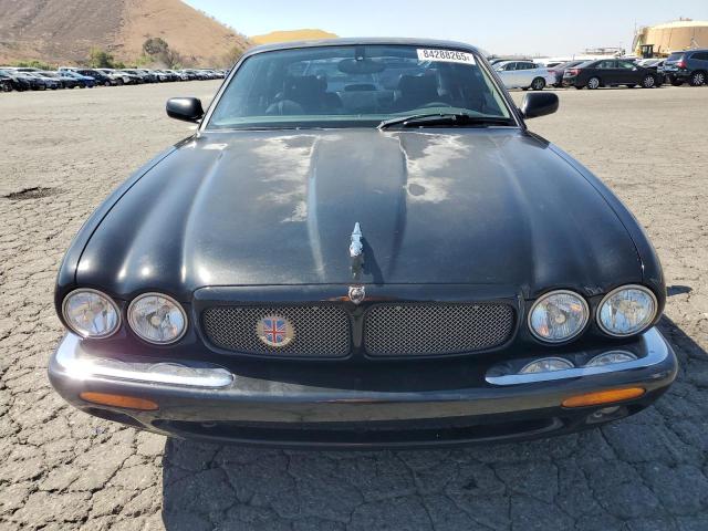 Photo 5 from auction – 2002 JAGUAR XJR with VIN SAJDA15B82MF49279