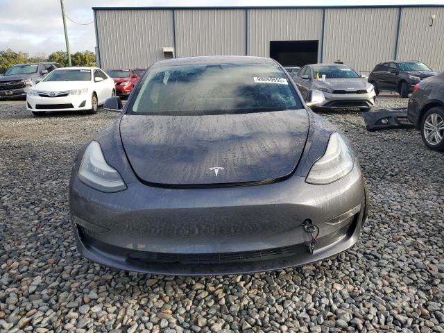 Photo 5 from auction – 2018 TESLA MODEL 3 with VIN 5YJ3E1EA8JF163343