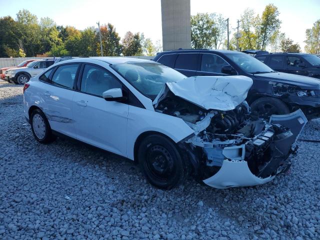 Photo 4 from auction – 2014 FORD FOCUS SE with VIN 1FADP3F29EL376411