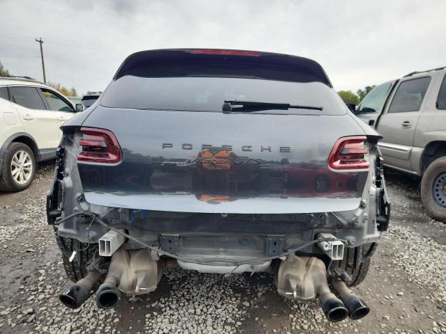 Photo 6 from auction – 2017 PORSCHE MACAN GTS with VIN WP1AG2A56HLB50645