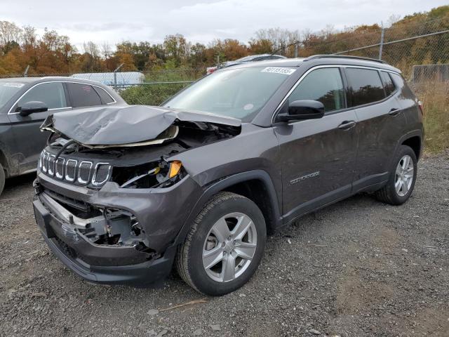 JEEP COMPASS LA 2022 مع رقم تعريف المركبة 3C4NJDBB6NT208242 - صورة من المزاد