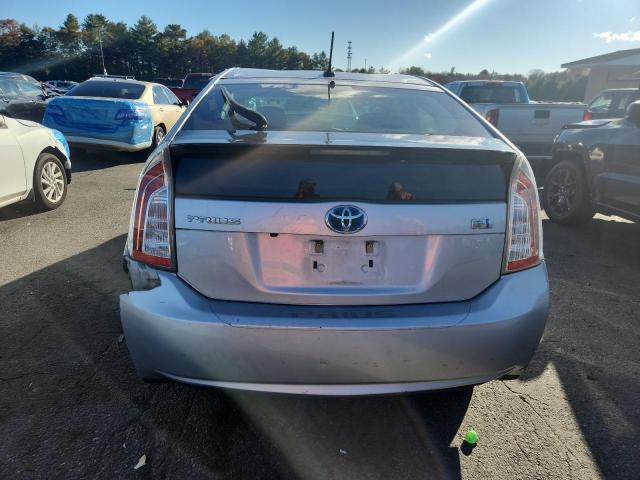 Photo 6 from auction – 2013 TOYOTA PRIUS with VIN JTDKN3DU7D5629305