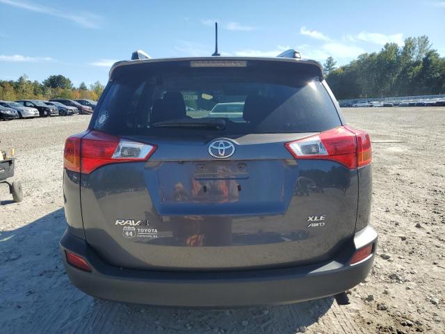 Photo 6 from auction – 2015 TOYOTA RAV4 XLE with VIN JTMRFREV7FD160649