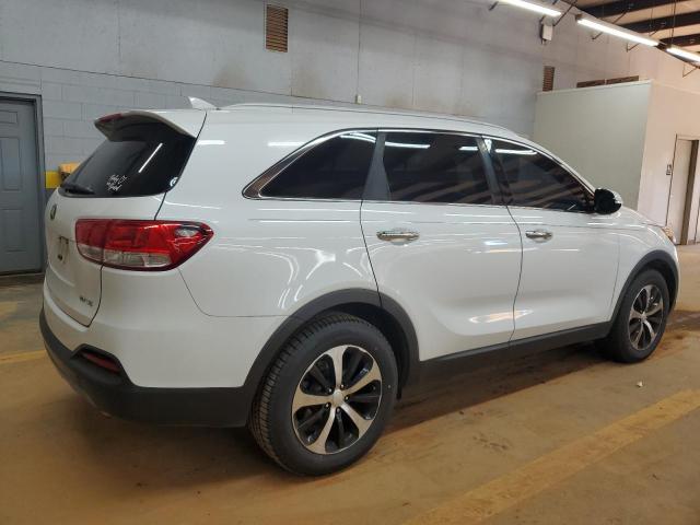Photo 3 from auction – 2016 KIA SORENTO EX with VIN 5XYPH4A50GG095088