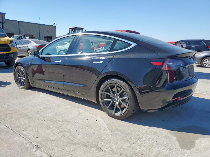 Photo 2 from auction – 2018 TESLA MODEL 3 with VIN 5YJ3E1EB8JF099152