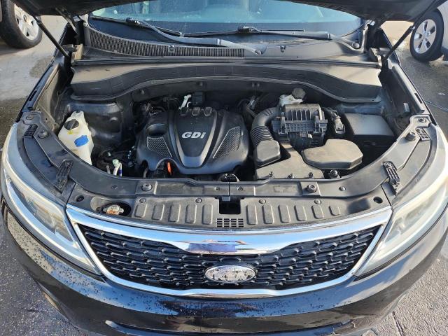 Photo 12 from auction – 2015 KIA SORENTO LX with VIN 5XYKT3A63FG560604