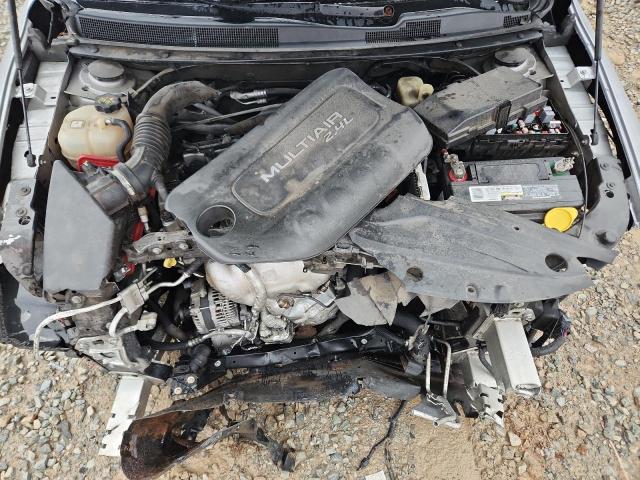 Photo 11 from auction – 2015 CHRYSLER 200 LIMITE with VIN 1C3CCCAB9FN659720